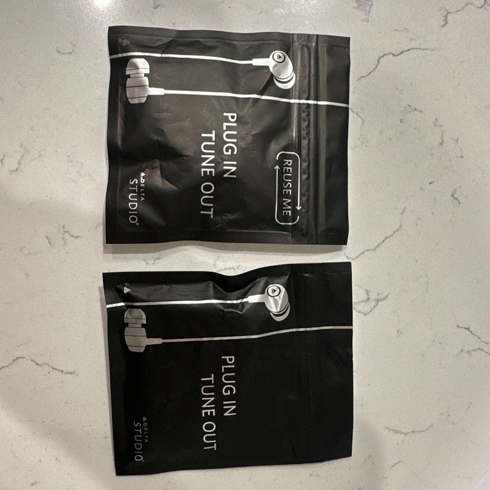 DELTA STUDIO PLUG IN TUNE OUT Wired Ear Buds. Lot of TWO. White. New